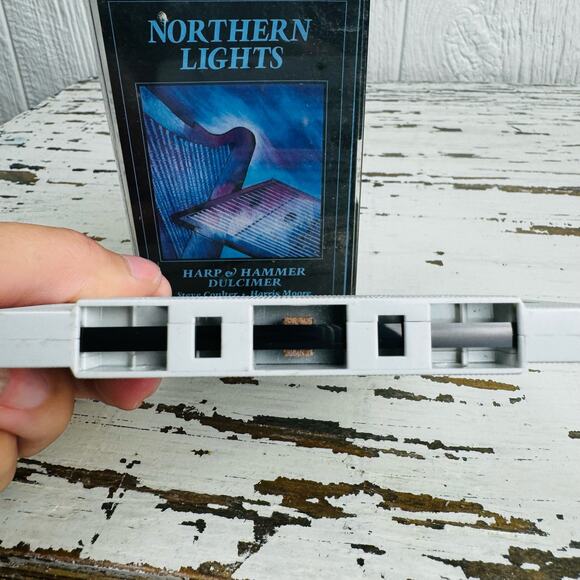 Northern Lights Harp & Hammer Dulcimer 1989 Cassette Tape New Age Celtic Vintage - Picture 2 of 6
